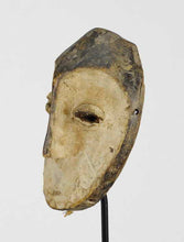 MC1192 Joli Masque Lukwakongo Lega Bwami  Mask Congo RDC