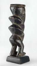 MC1348 Beautiful zigzag statuette Yanda Zande Azande figure Ubangi Congo DRC