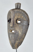 MC1872 Grand masque Metoko culte du Bukota Mituku Mask