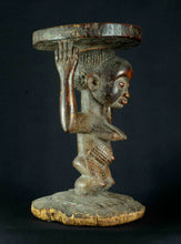 MC1860 Tabouret à caryatide Luba Kanyok Congo Rdc caryatid stool