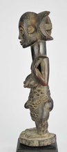 mc1043 Superb classic Luba cult statue figure Congo