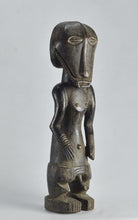MC0342 Grande statue d'ancêtre Basikasingo Sikasingo Pre Bembe Ancestor Figure