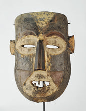 MC1213 Powerful warrior mask Boa Pongdudu Congo warrior mask