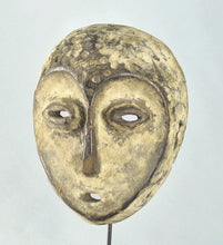 MC1512 Masque idimu LEGA Visage en forme de coeur  Bwami Mask Congo Rdc