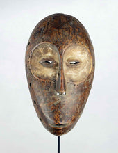 MC0892 Très beau masque idimu Lega Congo Mask