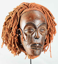 MC2094 Mwana Pwo Superbe masque féminin Tshokwe Fine Chokwe female Mask