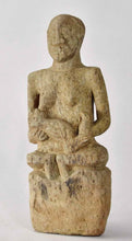 MC2023 Bakongo statue maternité en pierre Ntadi stone  figure