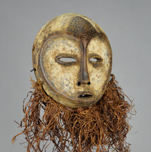 MC1442 Superb mask idimu Lega Cult of Bwami Mask Congo DRC 
