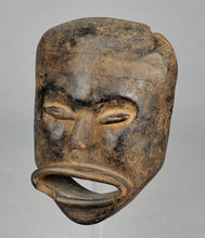 Rare masque anthopomorphe HEMBA Congo Rdc anthropomorphic Mask MC0939