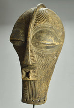 MC1468 Beau grand Masque Féminin Songye Kifwebe Female Mask Congo