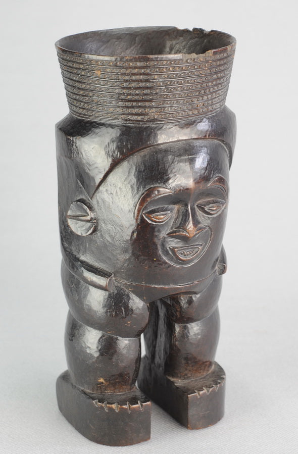 SOLD / SOLD! Anthropomorphic palm wine cup KUBA Congo Palm Wine Cup Botero style MC0943