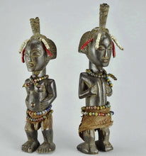 VENDU / SOLD ! MC1612 Paire de statuettes fétiches LUBA Mankishi pair Figure Congo Rdc