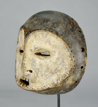 MC1120 Powerful Mask idimu Lega Mask Congo DRC