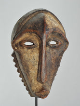 MC1105 Rare initiation mask Bembe Congo Rdc mask