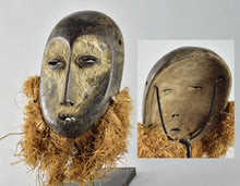 VENDU / SOLD ! MC1567 Superbe petit masque Lukwakongo Lega Bwami Cute Mask Congo RDC