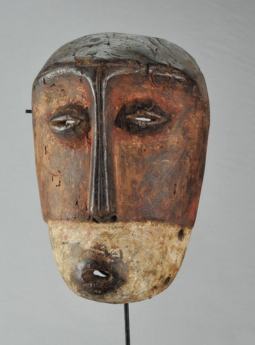 SOLD / SOLD! MC1293 Nice little mask MBOLE Bambole cute mask Congo DRC