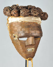 VENDU / SOLD ! MC1398 Puissant Masque Guerrier SALAMPASU Warrior Mask Congo Rdc