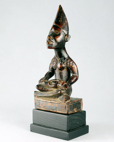 SOLD / SOLD! MC1570 Maternity Statue YOMBE Bakongo Kongo Maternity figure 