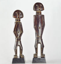 MC1738 Paire statues de l'Ubangi Banda ou Zande Azande figures pair
