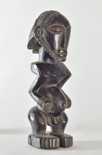 MC1755 Jolie petite statue d'ancêtre BOYO BUYU  Ancestor Figure Congo Rdc