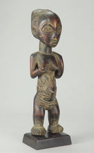 SOLD / SOLD! MC1326 LUBA style statue of the Master of Mulongo Female Figure Congo DRC