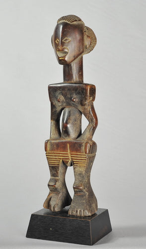 SOLD / SOLD! MC1034 Rare statue LUBA SHANKADI Figure Congo DRC